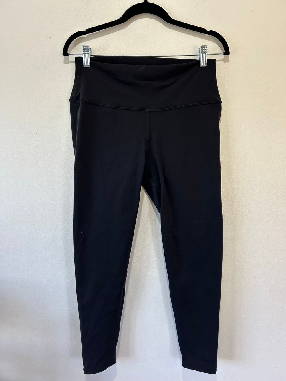 Alo Yoga high waist black leggings womens XL full length some wear athleisure